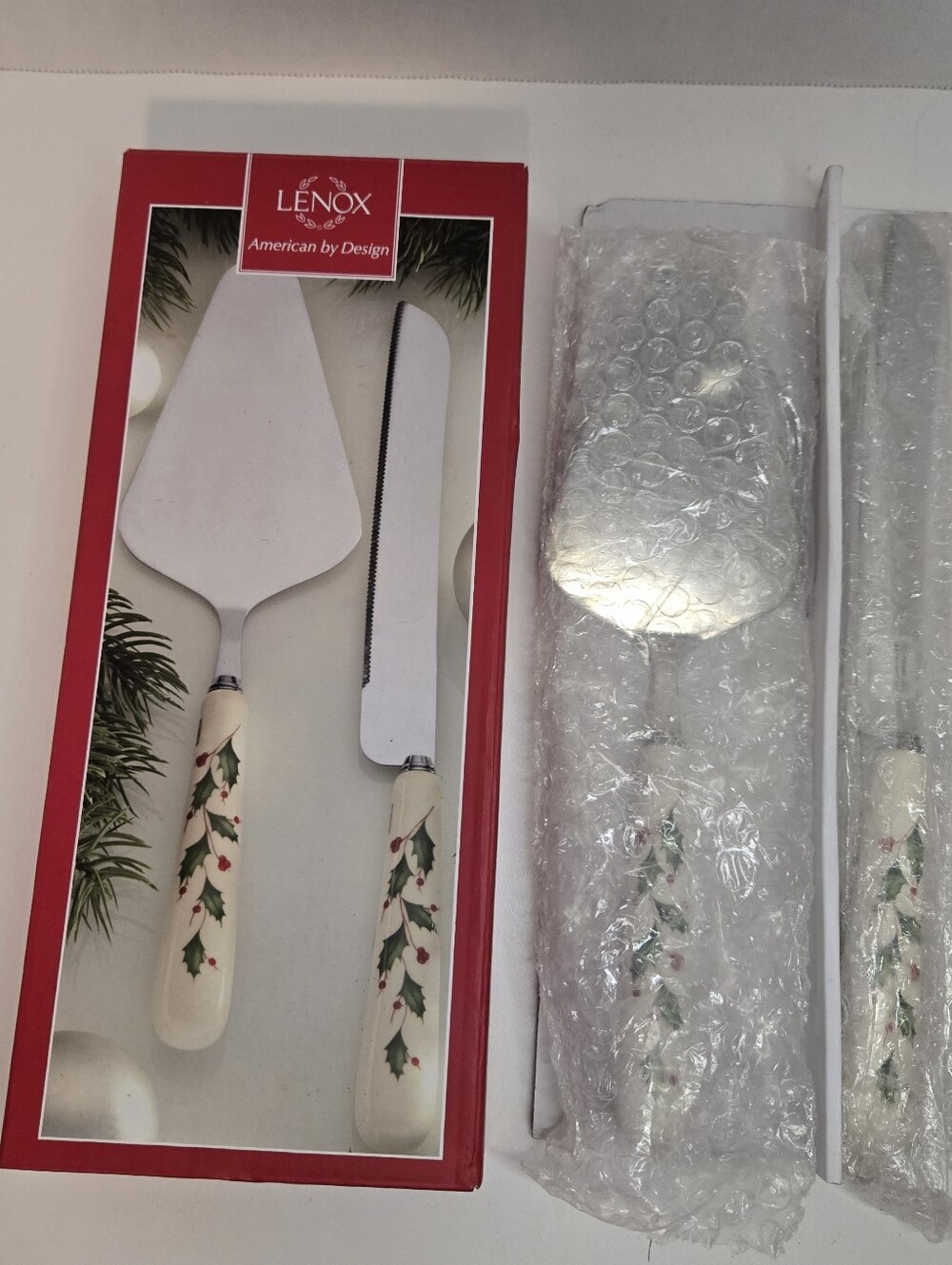 Lenox Holiday 2 Piece Dessert Set Cake Server and Knife Holly Berry Gold Trim